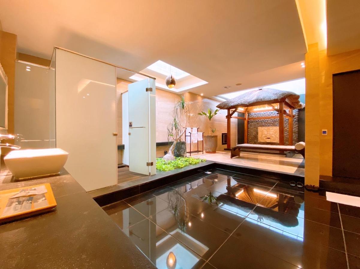 Orient Luxury Villa Motel Huwei Exteriér fotografie