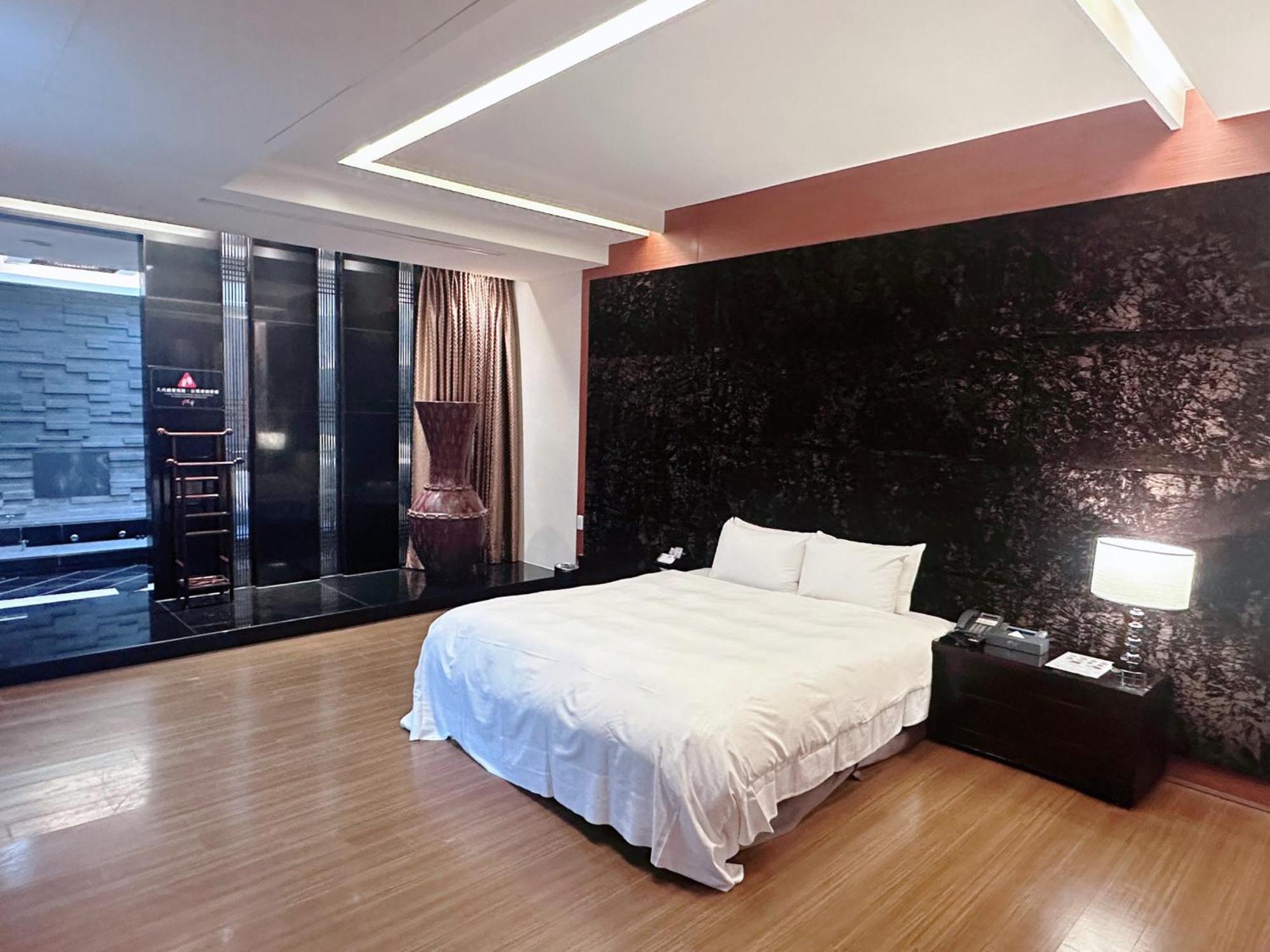 Orient Luxury Villa Motel Huwei Exteriér fotografie